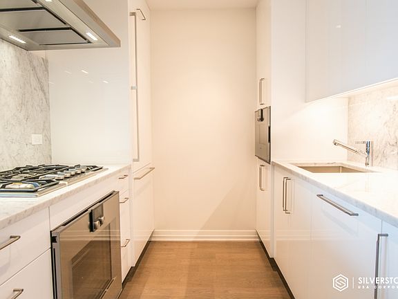3rd image of 460 W 42nd St APT 57H