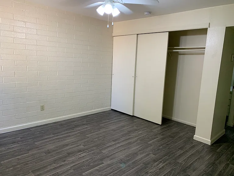 Greenwood Apartments — Photo 60