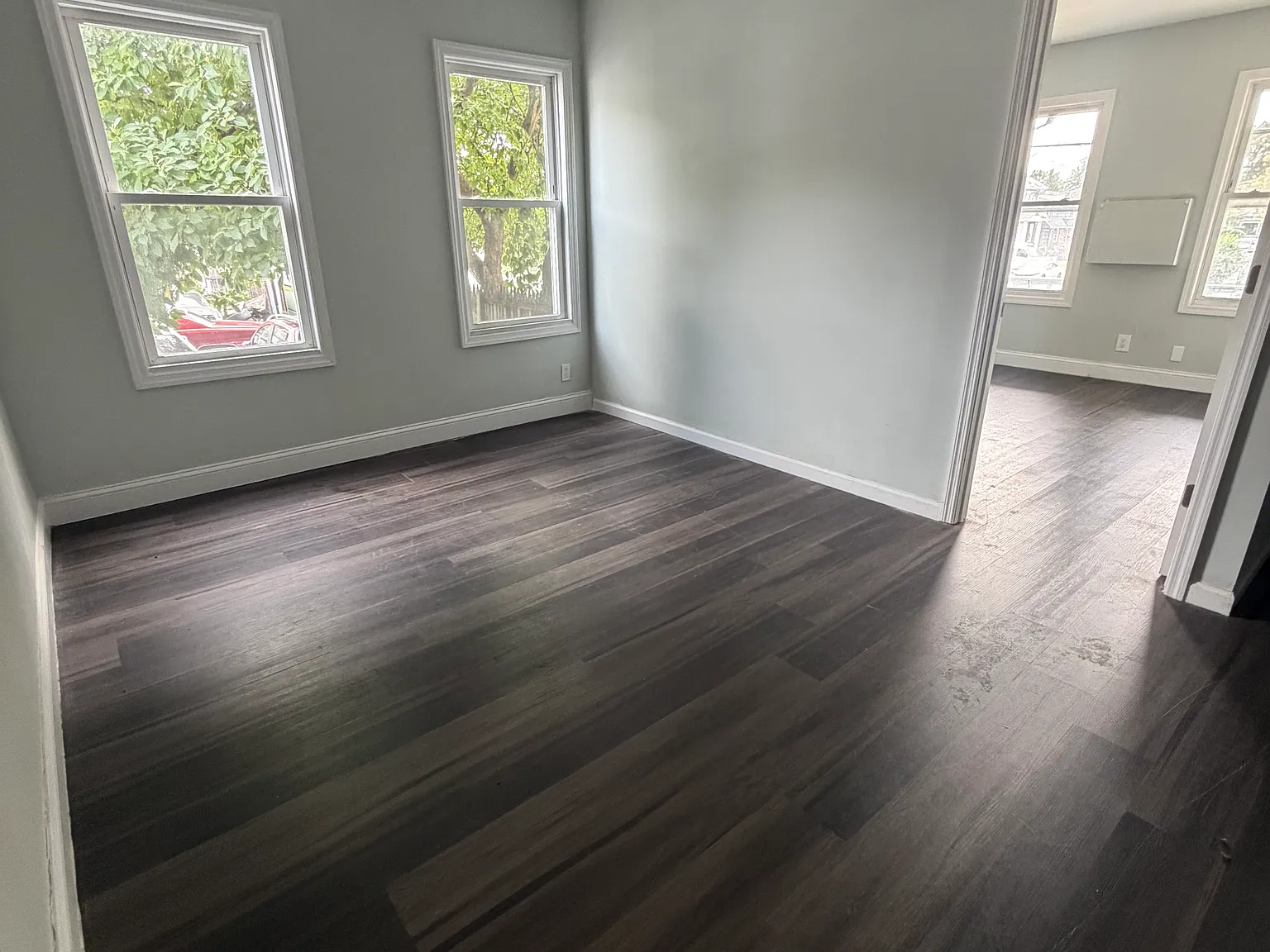 3 bed, 950 sqft, $2,450 — Photo 4