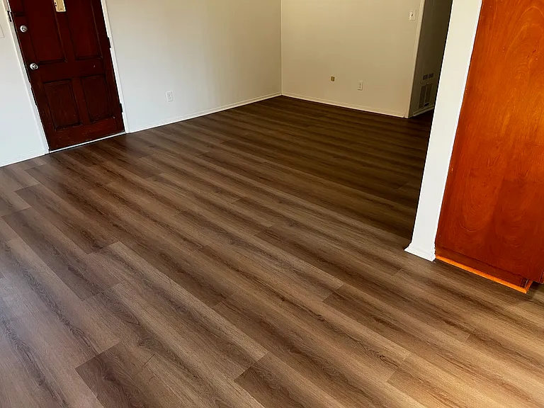 Northridge House — Photo 20