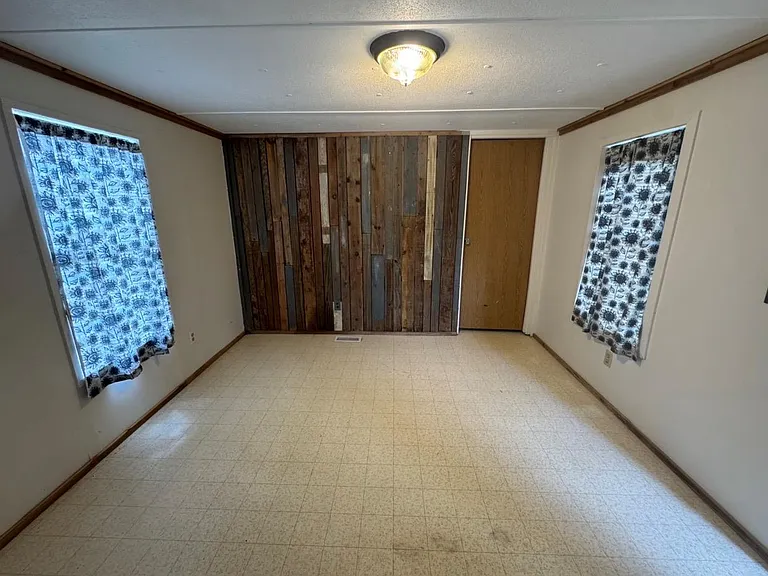 301 Whitetail Ln — Photo 9