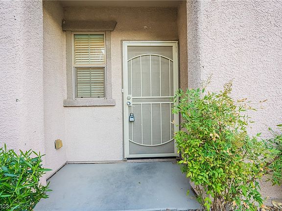 4th image of 8960 Appellation Ave