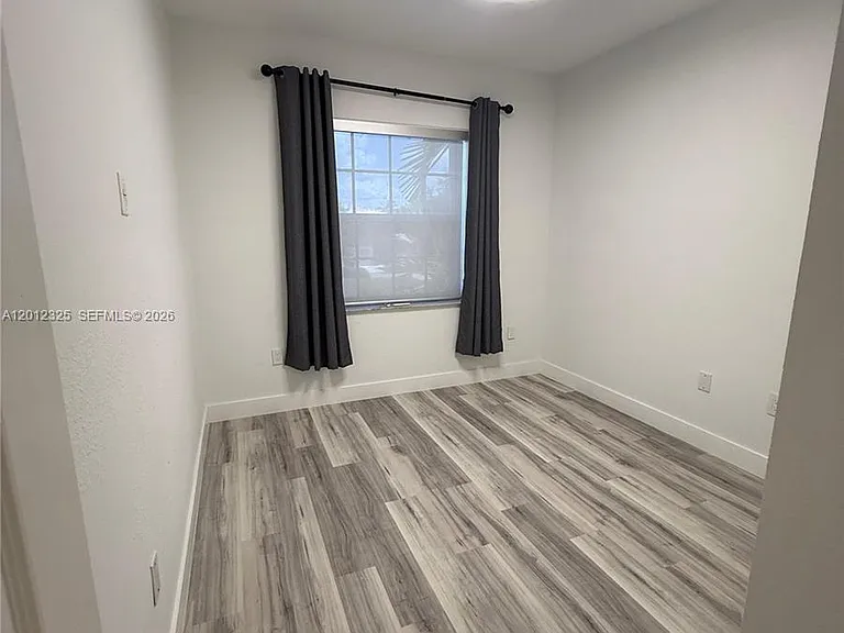 721 NW 170th Ter #721 — Photo 11