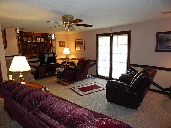 5th image of 6902 Hyland Hills Ct