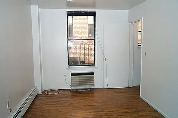 Rented by City Limits Real Estate | media 27