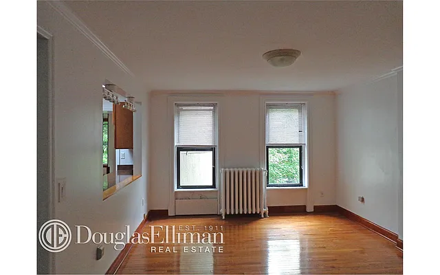 Rented by Douglas Elliman | media 27