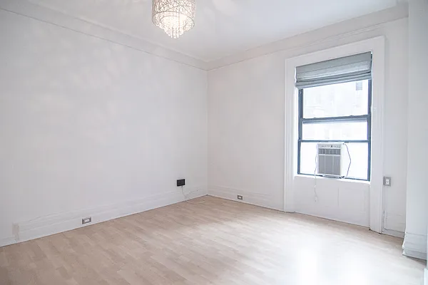 Rented by WAM Partners - William Moses Co. | media 10