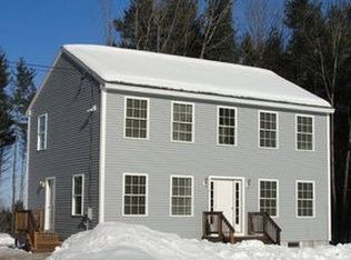 4 Starlight Dr, Bridgton, ME 04009