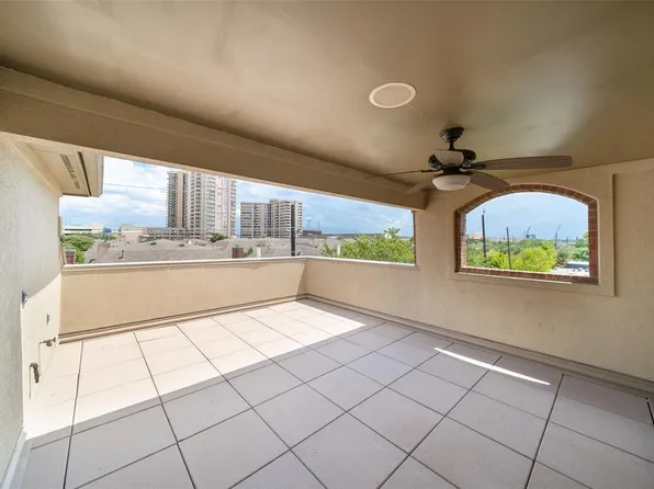 3331 Bingham Manor Ln, Houston, TX 77056