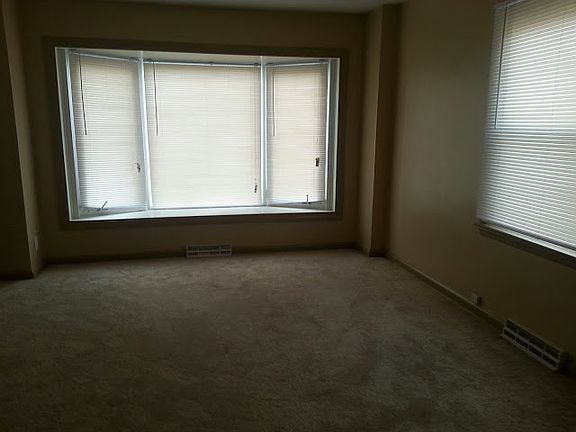 4th image of 2609 Cobb Rd