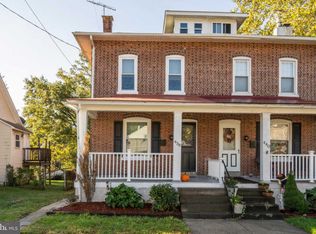 438 Bridge St, Spring City, PA 19475