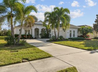 12032 Longview Lake Cir, Bradenton, FL 34211