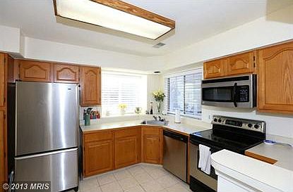 3rd image of 10800 Antigua Ter APT 201