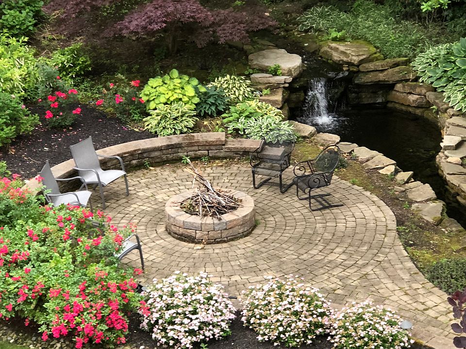 1st image of 8365 Wembley Ct