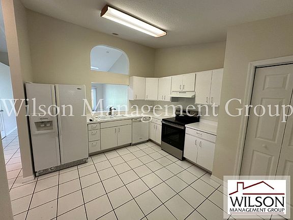 5th image of 4066 Bonnie Dr