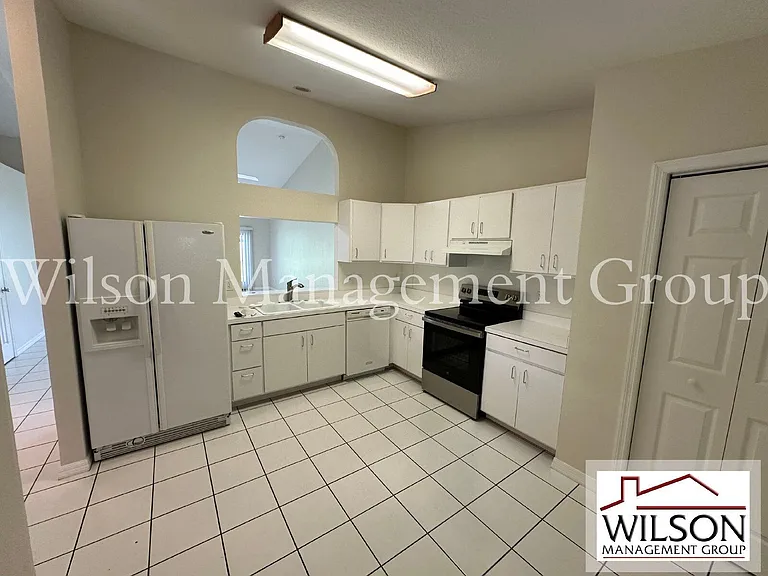 4066 Bonnie Dr — Photo 5