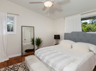 8 Cambridge Ct E, Old Saybrook, CT 06475