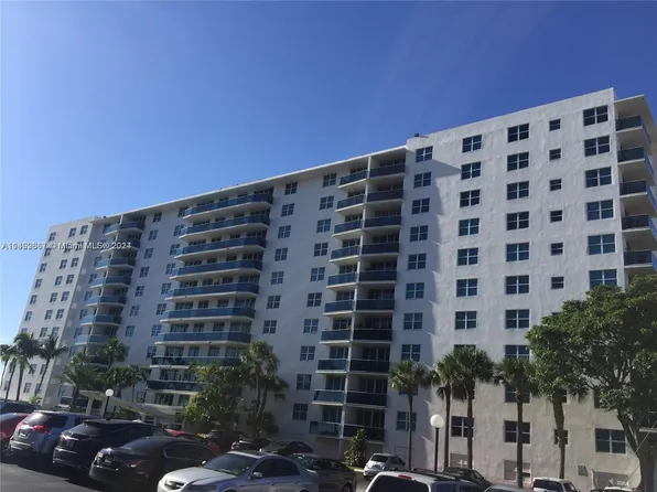 7501 E Treasure Dr APT 6N, North Bay Village, FL 33141