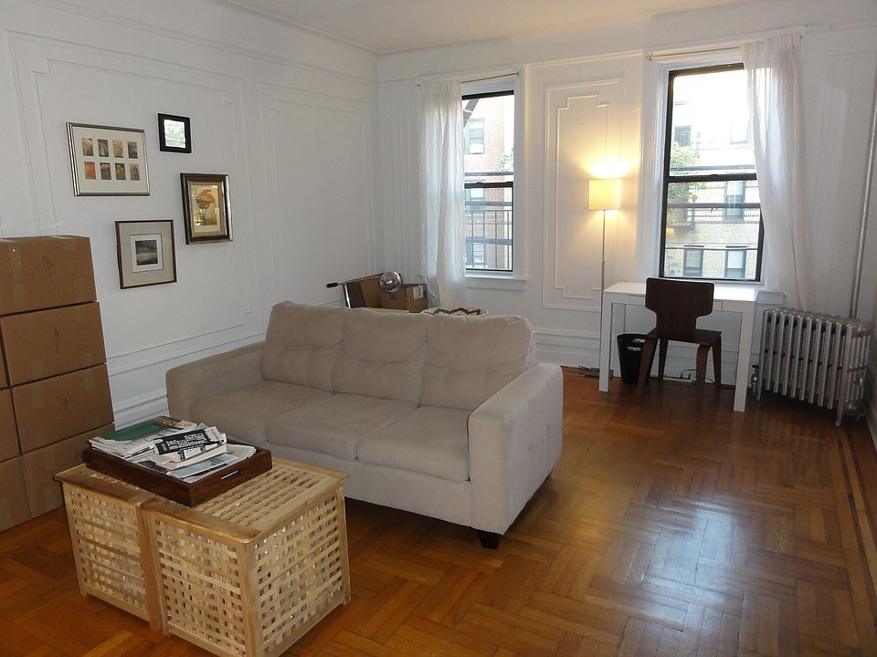 1st image of 3118 Crescent St #1B