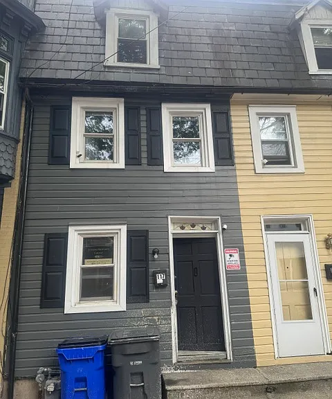117 King St #1 — Photo 1