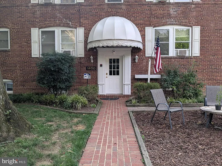 1400 N Kenilworth St #4 — Photo 2