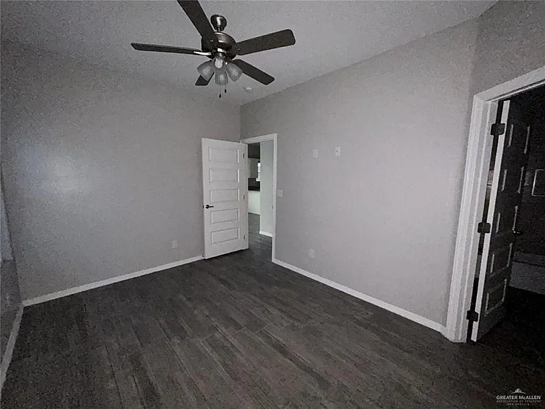 1905 Stauffer St #1 — Photo 6