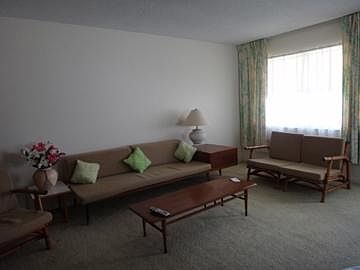 3rd image of 36 Dorchester #B