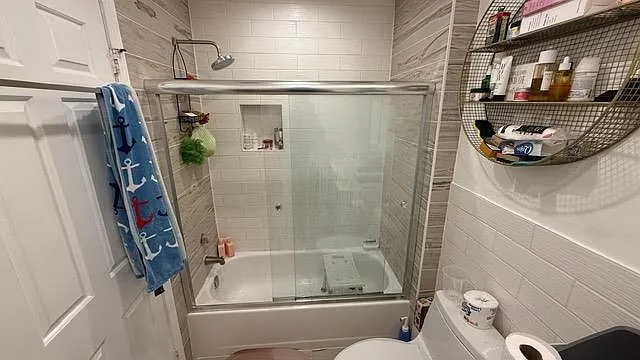 30 Holly St — Photo 15