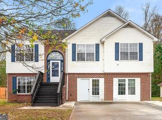 2907 Stone Creek Dr, Rex, GA 30273