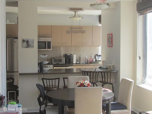 3rd image of 300 E 93rd St APT 12A