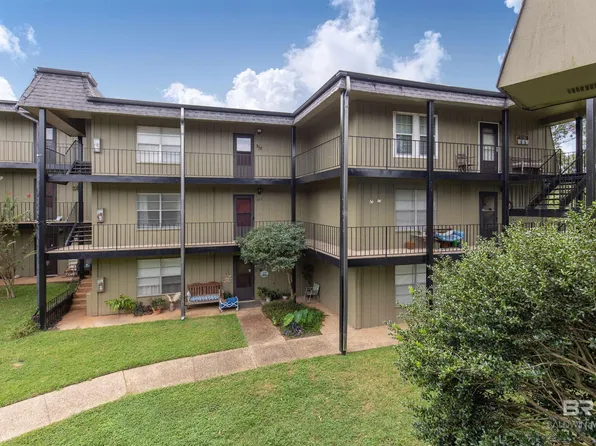 217 Riverbend Dr #217, Mobile, AL 36605