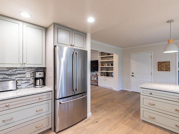 5th image of 6417 Mesa Oaks Place