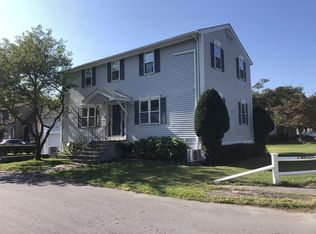 4 Brackett Rd, Framingham, MA 01702