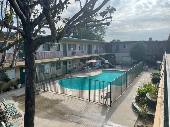 3822 Baldwin Ave.