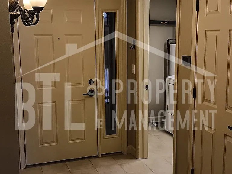 250 Lakewood Dr #6203 — Photo 18