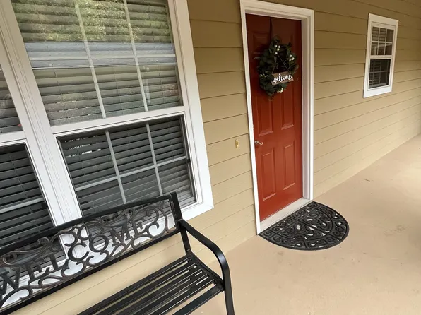 20 Gleneagle Ct Unit 102, Clayton, GA 30525