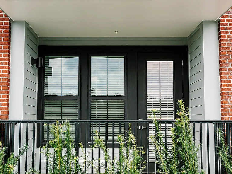 Welcome to the Residences at Sawmill - Luxury Apartment Homes Now Leasing in Summerville