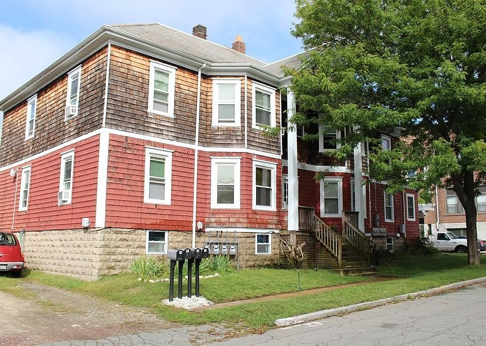 2nd image of 19 Kearsarge St
