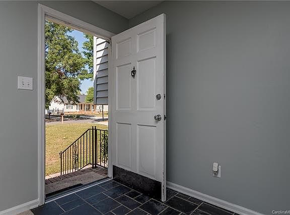 3rd image of 10913 Osprey Dr