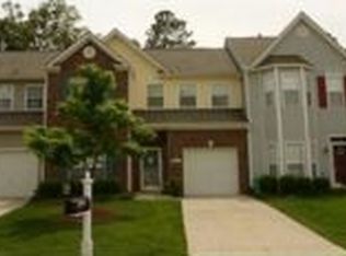 10625 Pendragon Pl, Raleigh, NC 27614