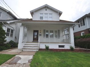 1082 6th St, Catasauqua, PA 18032