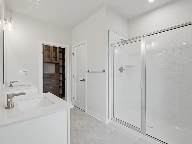 14421 Albemarle Point Pl — Photo 16