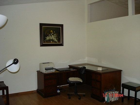 3rd image of 612 Shawn Dr