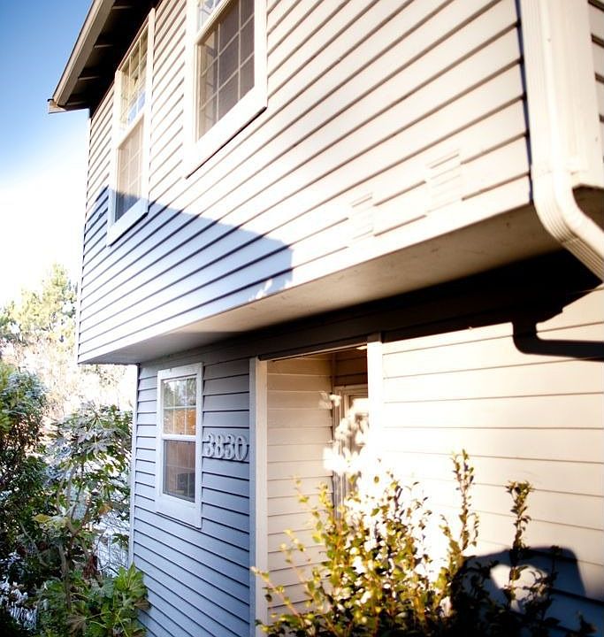 1st image of 3830 25th Ave W