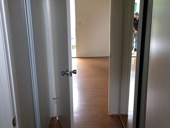 5th image of 7424 Radford Ave APT 212