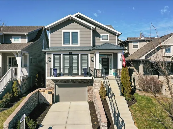 728 W 45th St, Kansas City, MO 64111