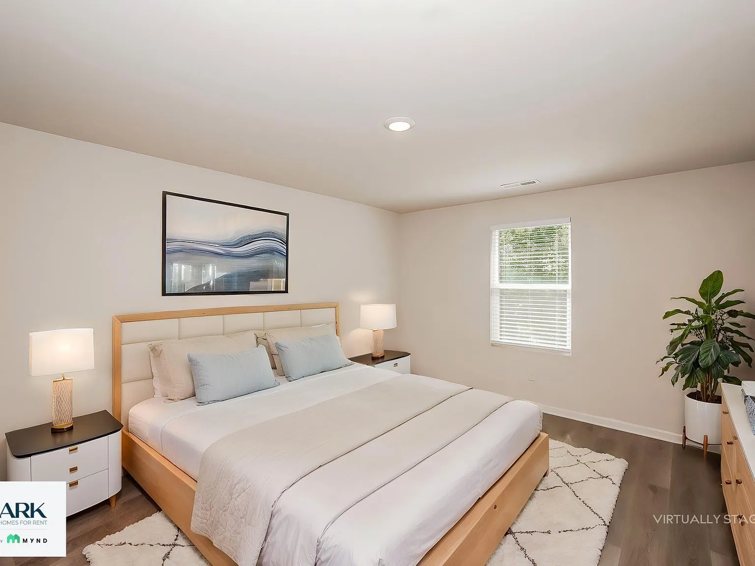 4 bed, 3.0 bath, 1811 sqft, $1,740 — Photo 3