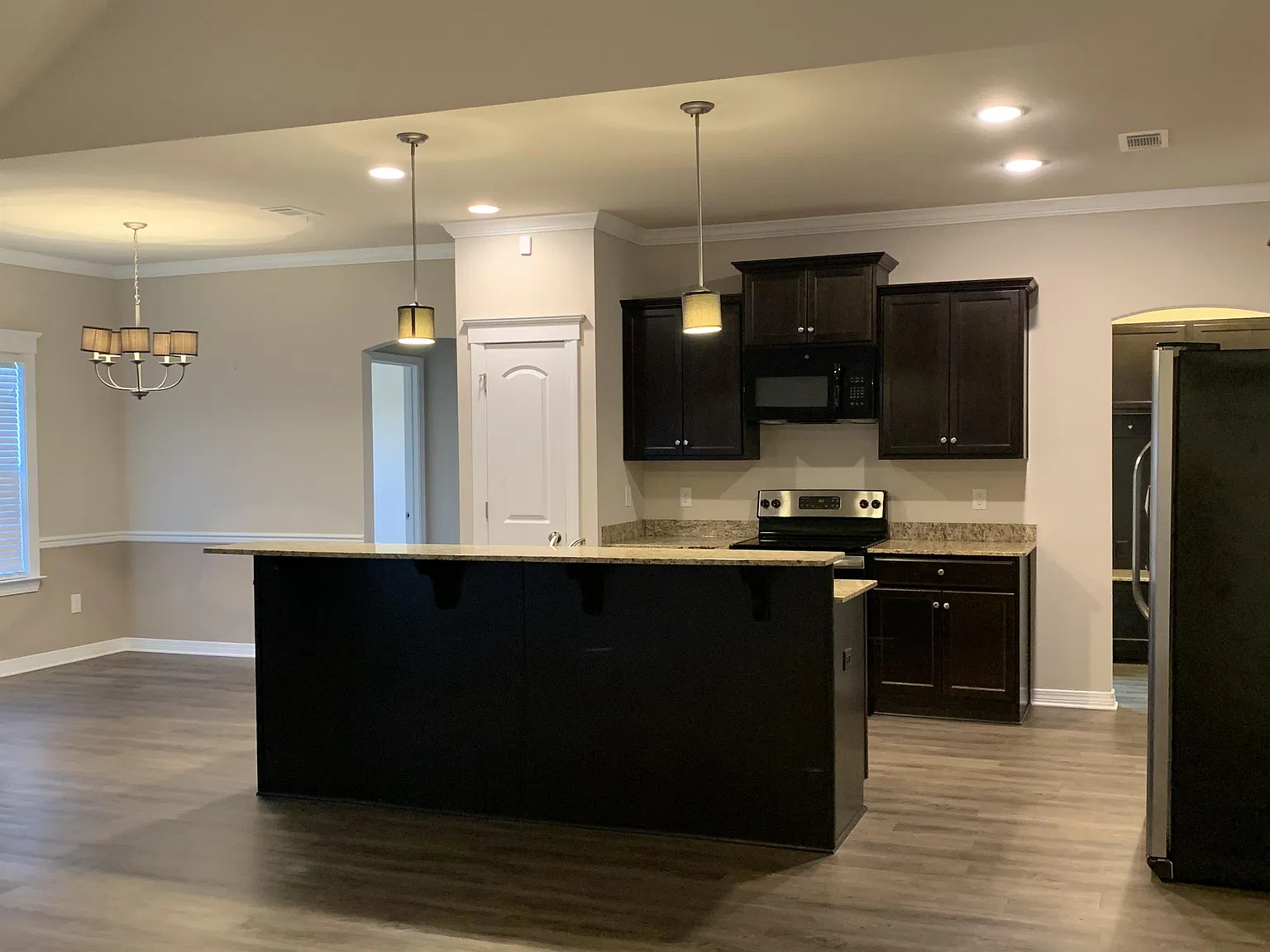 8591 Prince Court - 1 — Photo 4