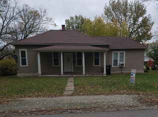 300 S Grant St, Mount Ayr, IA 50854