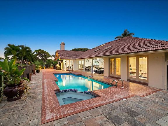 3rd image of 547 Devils LN